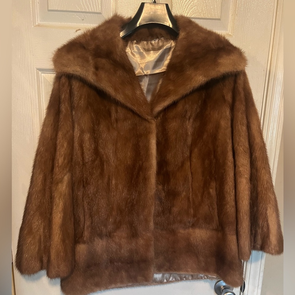 Ladies Exquisite Mink Jacket